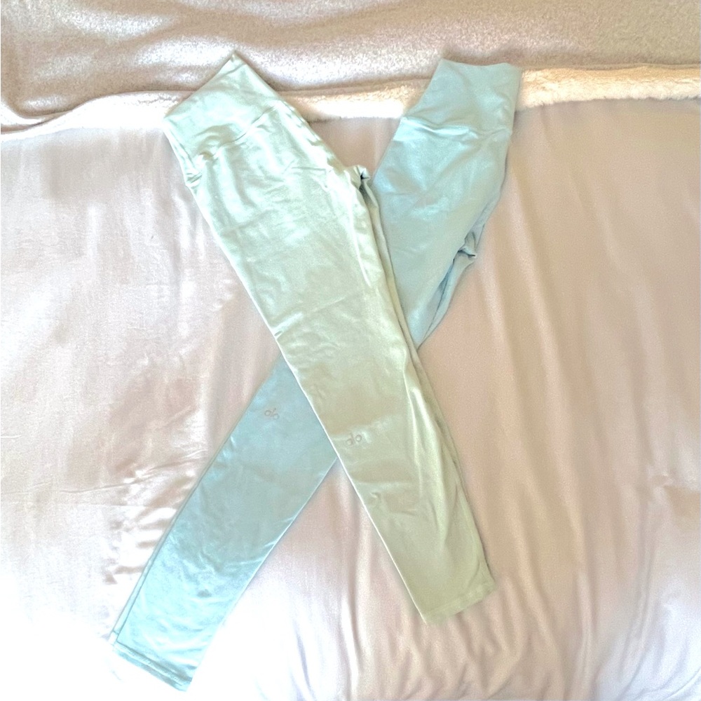 Alo airbrush leggings - two for one